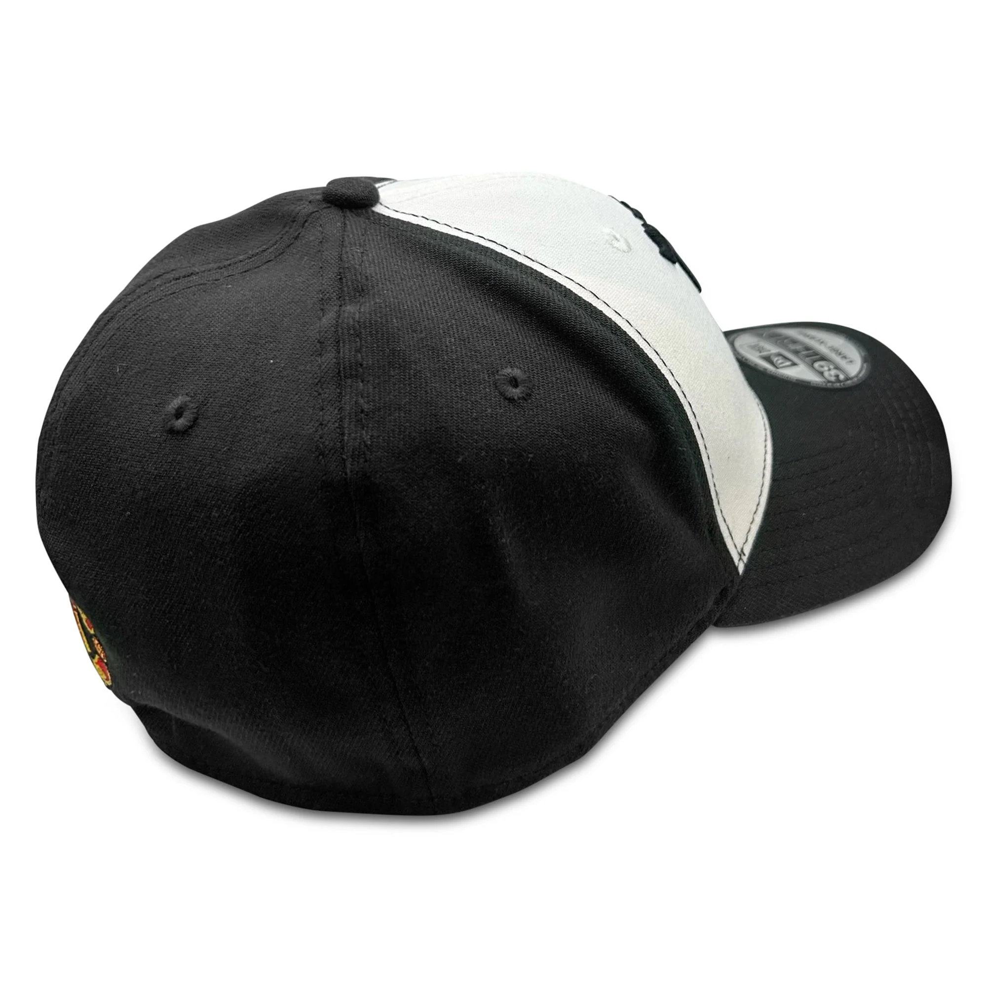New Era Manchester United 3930 Cap (Black/White) - Image 6