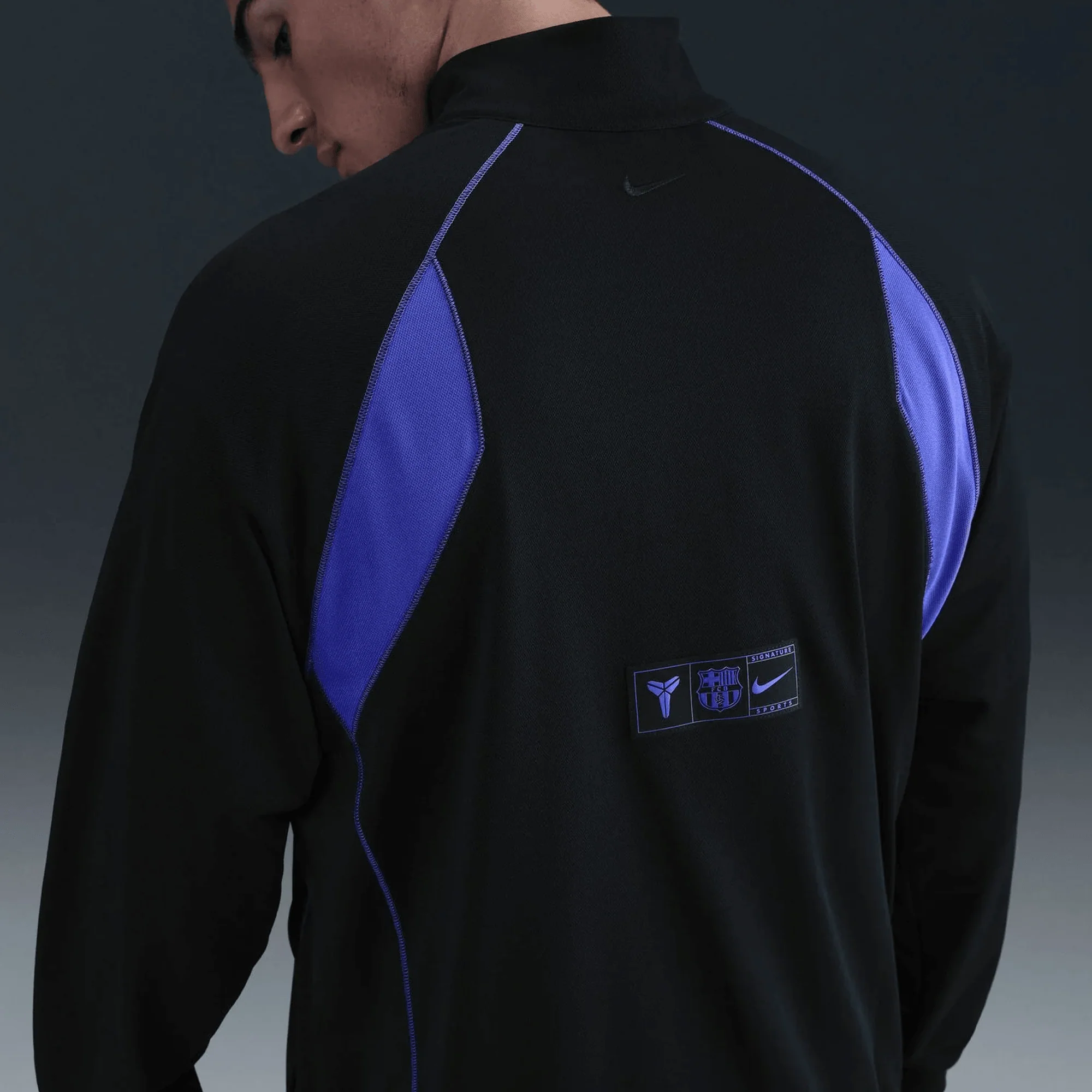Nike Men's FC Barcelona Kobe Bryant Zip-Up Jacket 25/26 (Black/Persian Violet) - Image 2
