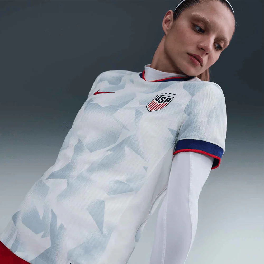 Nike Womens USA 25/26 Home 4 Star Match Authentic Jersey 101 (White/Rush Blue/Challenge Red) - Image 5